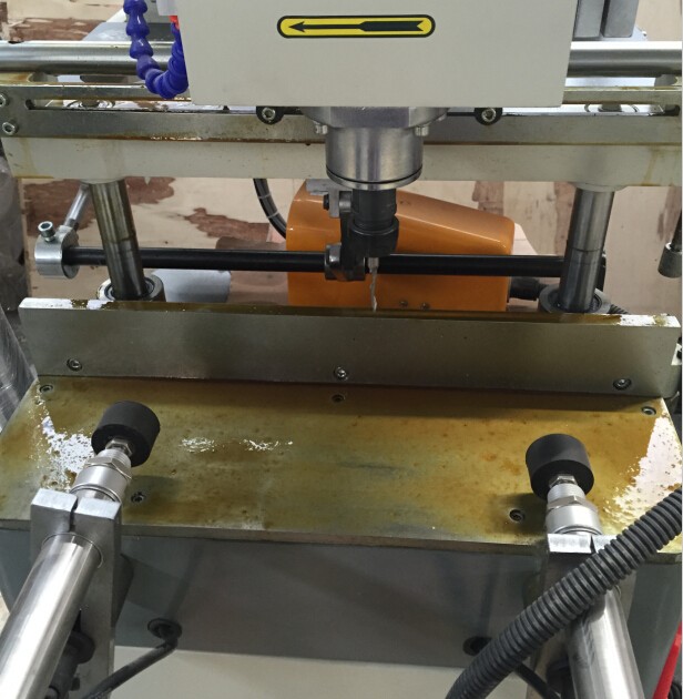 lock hole copy routing machine